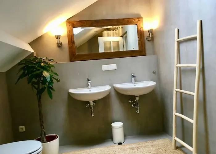 Апартаменти Morgentau Penthouse